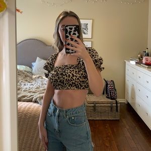 Princess Polly leopard puff sleeve crop top